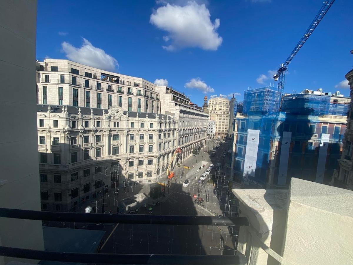 Atico Con Terraza De Vistas Inmejorables Apartment Madrid Luaran gambar