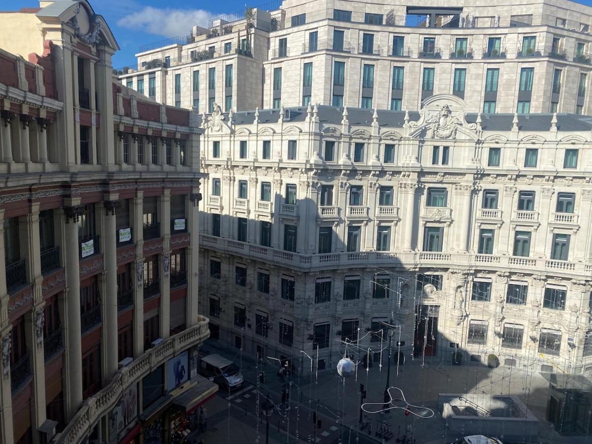 Atico Con Terraza De Vistas Inmejorables Apartment Madrid Luaran gambar